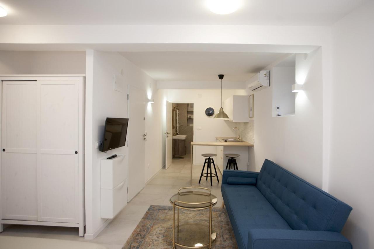 Studio Apartment Jon Split Bagian luar foto