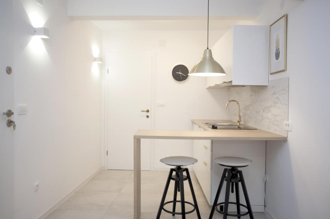 Studio Apartment Jon Split Bagian luar foto