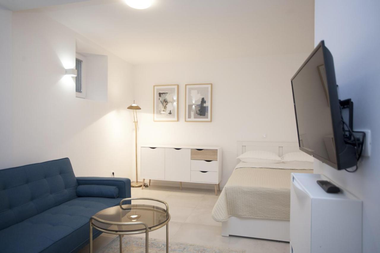 Studio Apartment Jon Split Bagian luar foto